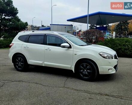 Білий Ніссан Кашкай 2, об'ємом двигуна 2 л та пробігом 187 тис. км за 10900 $, фото 8 на Automoto.ua