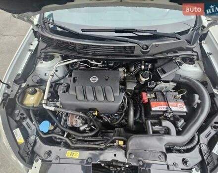 Білий Ніссан Кашкай 2, об'ємом двигуна 2 л та пробігом 187 тис. км за 10900 $, фото 95 на Automoto.ua