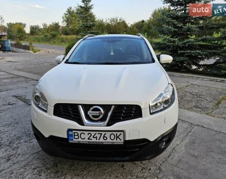 Белый Ниссан Кашкай 2, объемом двигателя 1.46 л и пробегом 266 тыс. км за 9800 $, фото 2 на Automoto.ua