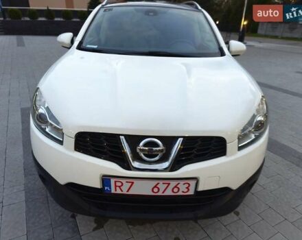 Белый Ниссан Кашкай 2, объемом двигателя 1.5 л и пробегом 298 тыс. км за 9800 $, фото 14 на Automoto.ua