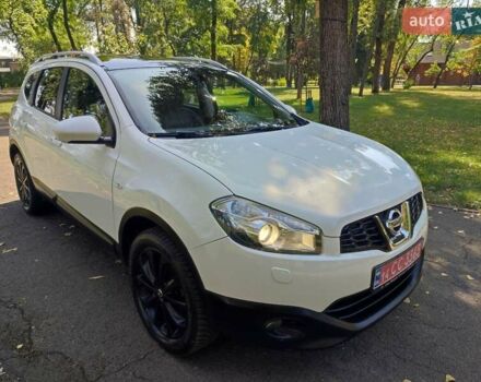 Белый Ниссан Кашкай 2, объемом двигателя 2 л и пробегом 240 тыс. км за 12750 $, фото 17 на Automoto.ua