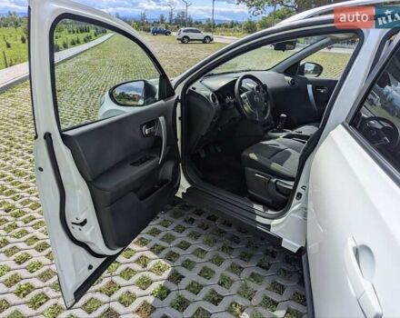 Білий Ніссан Кашкай 2, об'ємом двигуна 2 л та пробігом 243 тис. км за 10950 $, фото 16 на Automoto.ua
