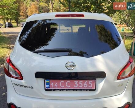 Белый Ниссан Кашкай 2, объемом двигателя 2 л и пробегом 240 тыс. км за 12750 $, фото 29 на Automoto.ua
