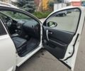 Білий Ніссан Кашкай 2, об'ємом двигуна 2 л та пробігом 187 тис. км за 10900 $, фото 67 на Automoto.ua
