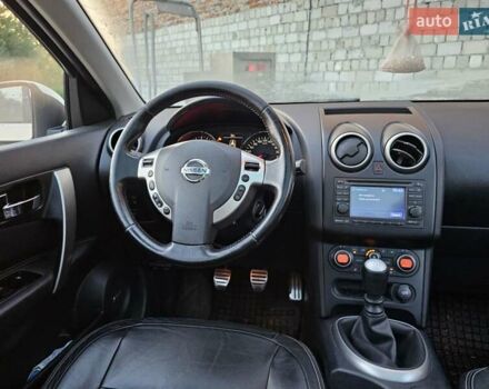 Белый Ниссан Кашкай 2, объемом двигателя 1.46 л и пробегом 266 тыс. км за 9800 $, фото 31 на Automoto.ua