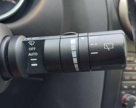 Белый Ниссан Кашкай 2, объемом двигателя 2 л и пробегом 240 тыс. км за 12750 $, фото 72 на Automoto.ua