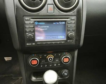 Белый Ниссан Кашкай 2, объемом двигателя 1.5 л и пробегом 298 тыс. км за 9800 $, фото 19 на Automoto.ua