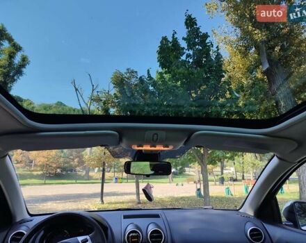 Белый Ниссан Кашкай 2, объемом двигателя 2 л и пробегом 240 тыс. км за 12750 $, фото 68 на Automoto.ua