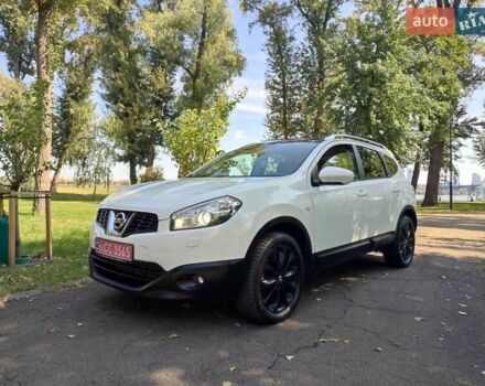 Белый Ниссан Кашкай 2, объемом двигателя 2 л и пробегом 240 тыс. км за 12750 $, фото 7 на Automoto.ua