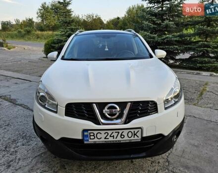 Белый Ниссан Кашкай 2, объемом двигателя 1.46 л и пробегом 266 тыс. км за 9800 $, фото 3 на Automoto.ua