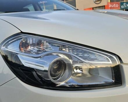 Белый Ниссан Кашкай 2, объемом двигателя 2 л и пробегом 187 тыс. км за 11300 $, фото 23 на Automoto.ua