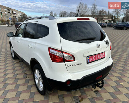 Білий Ніссан Кашкай 2, об'ємом двигуна 1.5 л та пробігом 240 тис. км за 10800 $, фото 3 на Automoto.ua