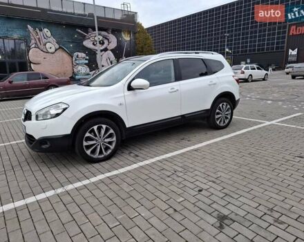 Белый Ниссан Кашкай 2, объемом двигателя 2 л и пробегом 217 тыс. км за 12900 $, фото 31 на Automoto.ua