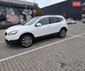 Белый Ниссан Кашкай 2, объемом двигателя 2 л и пробегом 217 тыс. км за 12900 $, фото 31 на Automoto.ua