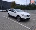 Белый Ниссан Кашкай 2, объемом двигателя 2 л и пробегом 217 тыс. км за 12900 $, фото 38 на Automoto.ua