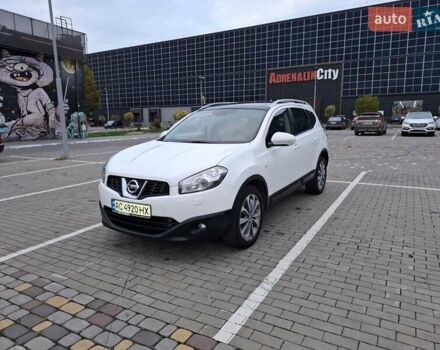 Белый Ниссан Кашкай 2, объемом двигателя 2 л и пробегом 217 тыс. км за 12900 $, фото 37 на Automoto.ua