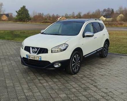 Белый Ниссан Кашкай 2, объемом двигателя 2 л и пробегом 268 тыс. км за 9950 $, фото 3 на Automoto.ua