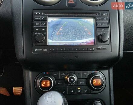 Белый Ниссан Кашкай 2, объемом двигателя 1.5 л и пробегом 227 тыс. км за 10400 $, фото 26 на Automoto.ua