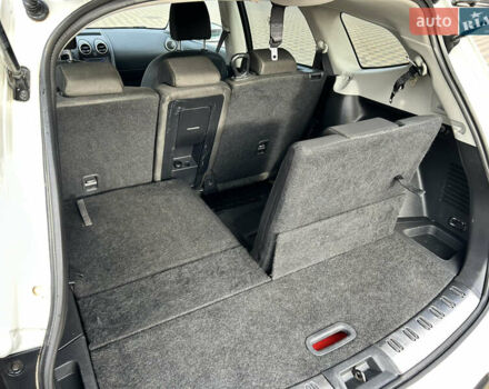 Білий Ніссан Кашкай 2, об'ємом двигуна 1.5 л та пробігом 240 тис. км за 10800 $, фото 16 на Automoto.ua