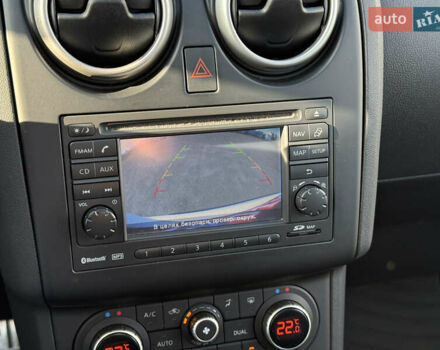 Білий Ніссан Кашкай 2, об'ємом двигуна 2 л та пробігом 204 тис. км за 11300 $, фото 27 на Automoto.ua