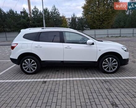 Белый Ниссан Кашкай 2, объемом двигателя 2 л и пробегом 217 тыс. км за 12900 $, фото 39 на Automoto.ua