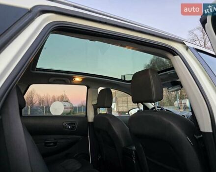 Белый Ниссан Кашкай 2, объемом двигателя 1.5 л и пробегом 227 тыс. км за 10400 $, фото 45 на Automoto.ua