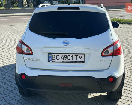Ниссан Кашкай 2 2011 в Дрогобыче на Automoto.ua Белый Ниссан Кашкай 2, объемом двигателя 2 л и пробегом 215 тыс. км за 12000 $, фото 4 на Automoto.ua