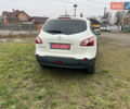 Белый Ниссан Кашкай 2, объемом двигателя 1.5 л и пробегом 221 тыс. км за 10500 $, фото 3 на Automoto.ua