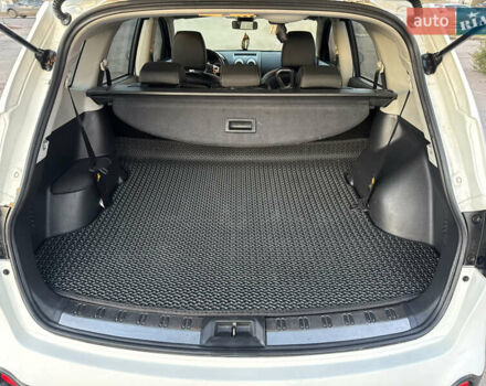 Белый Ниссан Кашкай 2, объемом двигателя 1.46 л и пробегом 213 тыс. км за 10600 $, фото 15 на Automoto.ua