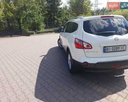 Білий Ніссан Кашкай 2, об'ємом двигуна 1.46 л та пробігом 258 тис. км за 12500 $, фото 4 на Automoto.ua