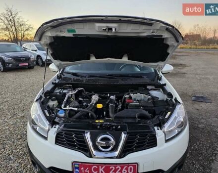 Белый Ниссан Кашкай 2, объемом двигателя 1.5 л и пробегом 227 тыс. км за 10400 $, фото 47 на Automoto.ua
