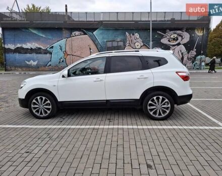 Белый Ниссан Кашкай 2, объемом двигателя 2 л и пробегом 217 тыс. км за 12900 $, фото 35 на Automoto.ua