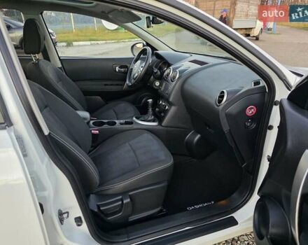 Белый Ниссан Кашкай 2, объемом двигателя 1.5 л и пробегом 227 тыс. км за 10400 $, фото 32 на Automoto.ua