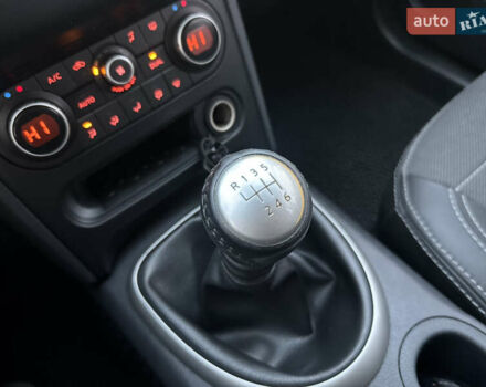 Белый Ниссан Кашкай 2, объемом двигателя 1.46 л и пробегом 213 тыс. км за 10600 $, фото 23 на Automoto.ua