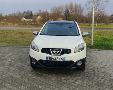 Белый Ниссан Кашкай 2, объемом двигателя 2 л и пробегом 268 тыс. км за 9950 $, фото 2 на Automoto.ua