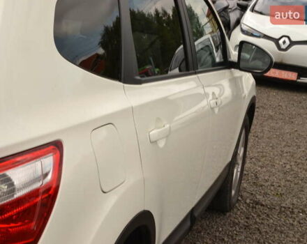 Ниссан Кашкай 2 2012 в Луцке на Automoto.ua Белый Ниссан Кашкай 2, объемом двигателя 1.6 л и пробегом 217 тыс. км за 11250 $, фото 18 на Automoto.ua