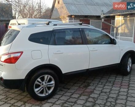 Білий Ніссан Кашкай 2, об'ємом двигуна 2 л та пробігом 190 тис. км за 13003 $, фото 7 на Automoto.ua
