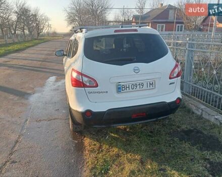 Белый Ниссан Кашкай 2, объемом двигателя 2 л и пробегом 190 тыс. км за 11500 $, фото 2 на Automoto.ua