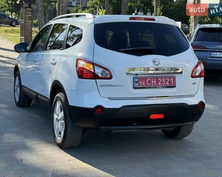 Білий Ніссан Кашкай 2, об'ємом двигуна 2 л та пробігом 215 тис. км за 12500 $, фото 14 на Automoto.ua