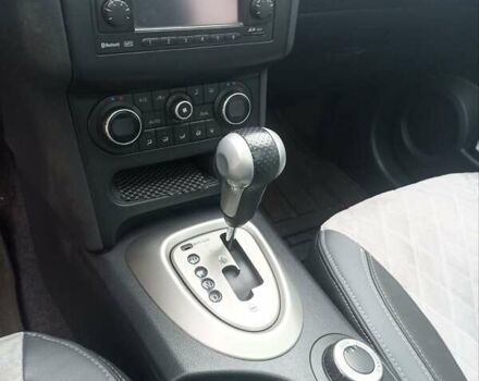 Белый Ниссан Кашкай 2, объемом двигателя 2 л и пробегом 118 тыс. км за 12500 $, фото 3 на Automoto.ua