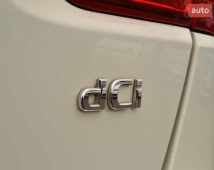 Ниссан Кашкай 2 2012 в Луцке на Automoto.ua Белый Ниссан Кашкай 2, объемом двигателя 1.6 л и пробегом 217 тыс. км за 11250 $, фото 17 на Automoto.ua