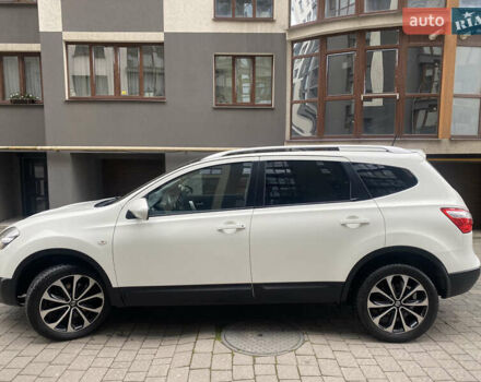 Белый Ниссан Кашкай 2, объемом двигателя 1.6 л и пробегом 198 тыс. км за 11900 $, фото 6 на Automoto.ua