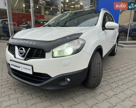 Белый Ниссан Кашкай 2, объемом двигателя 2 л и пробегом 139 тыс. км за 11200 $, фото 1 на Automoto.ua