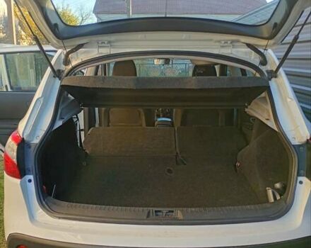 Белый Ниссан Кашкай 2, объемом двигателя 1.5 л и пробегом 143 тыс. км за 11200 $, фото 4 на Automoto.ua