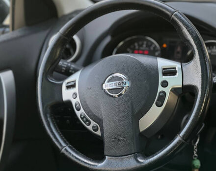 Белый Ниссан Кашкай 2, объемом двигателя 2 л и пробегом 269 тыс. км за 11900 $, фото 11 на Automoto.ua