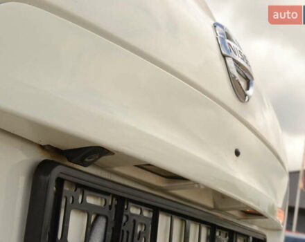 Ниссан Кашкай 2 2012 в Луцке на Automoto.ua Белый Ниссан Кашкай 2, объемом двигателя 1.6 л и пробегом 217 тыс. км за 11250 $, фото 34 на Automoto.ua