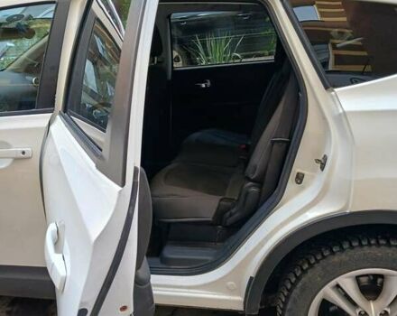 Ниссан Кашкай 2 2012 в Хмельницком на Automoto.ua Белый Ниссан Кашкай 2, объемом двигателя 1.6 л и пробегом 213 тыс. км за 11650 $, фото 4 на Automoto.ua