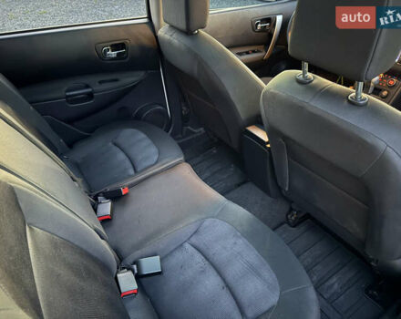 Белый Ниссан Кашкай 2, объемом двигателя 2 л и пробегом 208 тыс. км за 11800 $, фото 11 на Automoto.ua