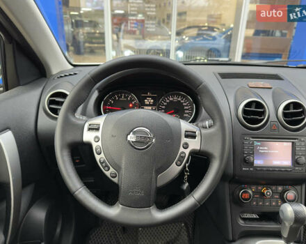 Белый Ниссан Кашкай 2, объемом двигателя 2 л и пробегом 139 тыс. км за 11200 $, фото 22 на Automoto.ua