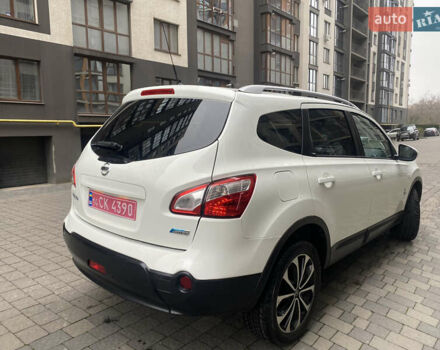 Белый Ниссан Кашкай 2, объемом двигателя 1.6 л и пробегом 198 тыс. км за 11900 $, фото 12 на Automoto.ua